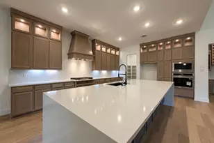 2501 Barton Creek Trail, Friendswood, TX 77546 - Photo 8