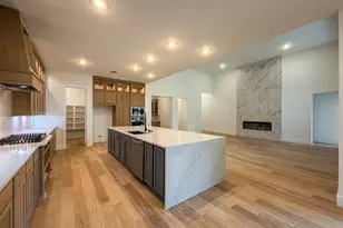 2501 Barton Creek Trail, Friendswood, TX 77546 - Photo 10