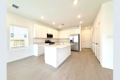 2132 Salinas Drive, Rosharon, TX 77583 - Photo 4
