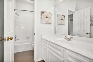 364 Bayshore Dr, Montgomery, TX 77356 - Photo 32