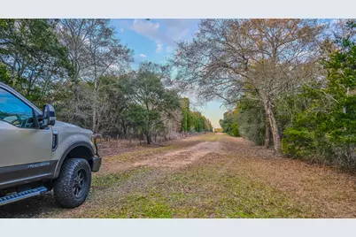 1042 Black Forest Ln, Cat Spring, TX 78933 - Photo 40