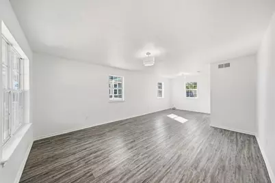717 Red Oak Avenue, Crosby, TX 77532 - Photo 2