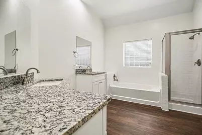 1601 Oak Place Court, Pearland, TX 77581 - Photo 20