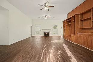 1601 Oak Pl Ct, Pearland, TX 77581 - Photo 4