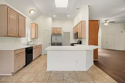 1601 Oak Place Court, Pearland, TX 77581 - Photo 6