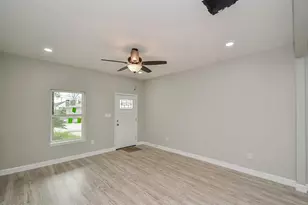 5621 Tommye St, Houston, TX 77028 - Photo 8