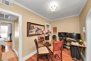 505 W Polk St, Houston, TX 77019 - Photo 8