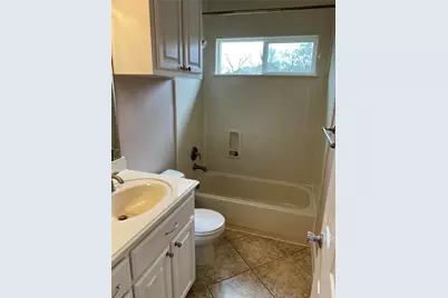 1018 S Booth Lane, Alvin, TX 77511 - Photo 12