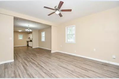4301 Gregory Street, Houston, TX 77026 - Photo 2