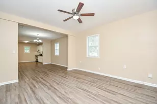 4301 Gregory St, Houston, TX 77026 - Photo 2