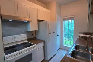 8334 Jorine Dr, Houston, TX 77036 - Photo 2