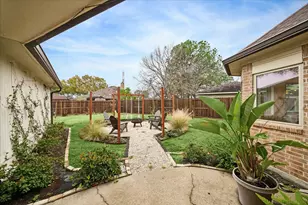 2423 1st St, Stafford, TX 77477 - Photo 26