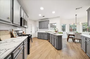 2423 1st St, Stafford, TX 77477 - Photo 12