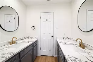 2423 1st St, Stafford, TX 77477 - Photo 24