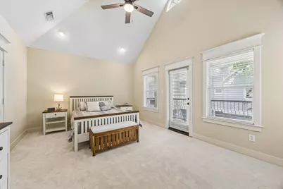 1017 W 16th Street, Houston, TX 77008 - Photo 12