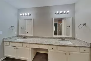9530 Cabin Creek Dr, Houston, TX 77064 - Photo 12