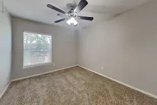 9530 Cabin Creek Dr, Houston, TX 77064 - Photo 16