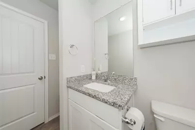 2407 Divot Lane, Navasota, TX 77868 - Photo 4