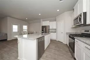 2407 Divot Ln, Navasota, TX 77868 - Photo 10