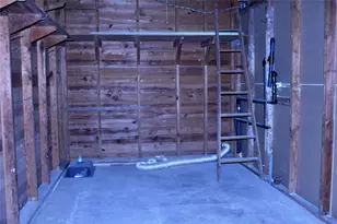 1630 Montezuma St, Columbus, TX 78934 - Photo 36