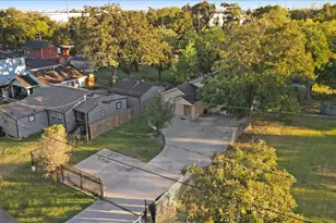 9506 E Avenue I, Houston, TX 77012 - Photo 18