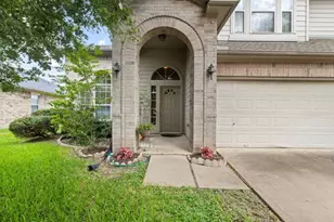 7611 Clarendon Bend Ln, Richmond, TX 77407 - Photo 2