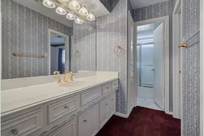 3002 Shadowdale Drive, Houston, TX 77043 - Photo 28