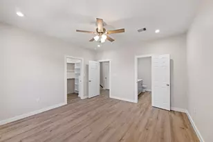 9409 Clinton Dr, Houston, TX 77029 - Photo 14