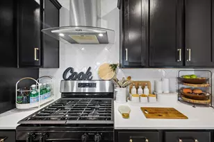 3034 Crown Gate Dr, Houston, TX 77047 - Photo 10