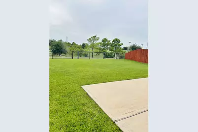 4423 Fenetre Forest Street, Katy, TX 77493 - Photo 4