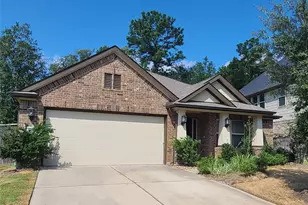 412 Auburn Pines Dr, Montgomery, TX 77316 - Photo 1