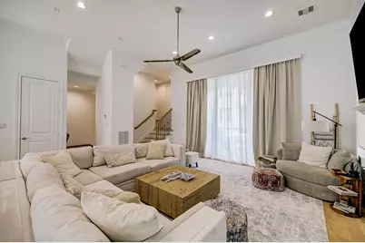 10923 Grove Tree Lane, Houston, TX 77043 - Photo 10