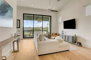 3317 W 11th St, Houston, TX 77008 - Photo 20