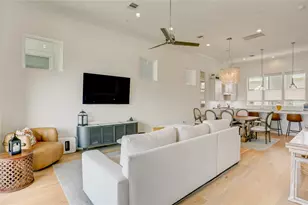 3317 W 11th St, Houston, TX 77008 - Photo 18