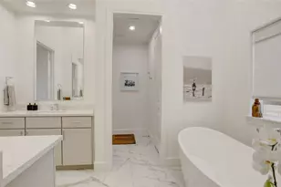 3317 W 11th St, Houston, TX 77008 - Photo 28