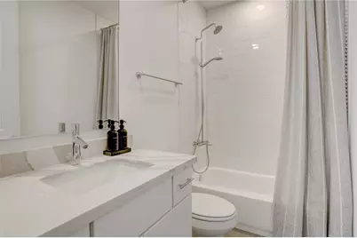 3317 W 11th Street, Houston, TX 77008 - Photo 32