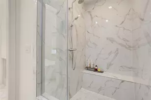 3317 W 11th St, Houston, TX 77008 - Photo 30