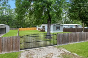 31029 Sweetbriar Ln, Magnolia, TX 77354 - Photo 2