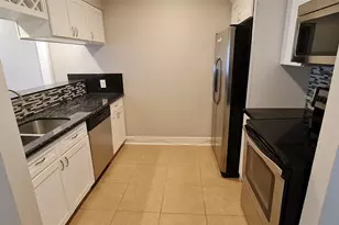 3300 Yorktown St, Houston, TX 77056 - Photo 2