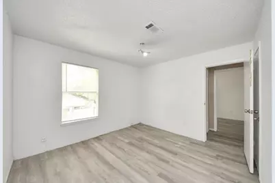 12459 W Village Drive #B, Houston, TX 77039 - Photo 10