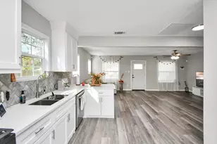 115 Morrell St, Baytown, TX 77520 - Photo 12