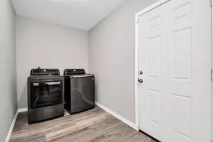 115 Morrell St, Baytown, TX 77520 - Photo 30