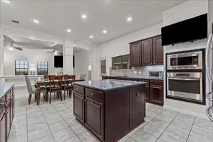 3911 Palm Crest Dr, Rosharon, TX 77583 - Photo 14
