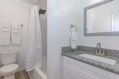 9707 N Timberside Drive #2, Houston, TX 77025 - Photo 8