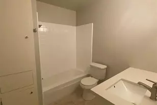 102 Mulberry St, Lake Jackson, TX 77566 - Photo 6