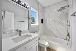 4923 Golden Forest St, Houston, TX 77091 - Photo 30