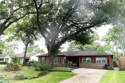 5564 Aspen Street, Bellaire, TX 77401 - Photo 26
