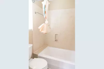5564 Aspen Street, Bellaire, TX 77401 - Photo 22