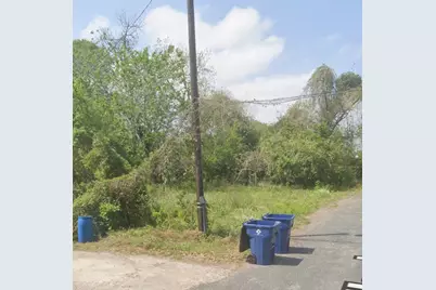 119 Thelma Ln, Texas City, TX 77493 - Photo 6