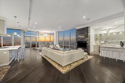 2727 Kirby Drive #19F, Houston, TX 77098 - Photo 2